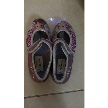 Preloved sepatu anak frozen believe in the journey / planet sport / sepatu anak second murah