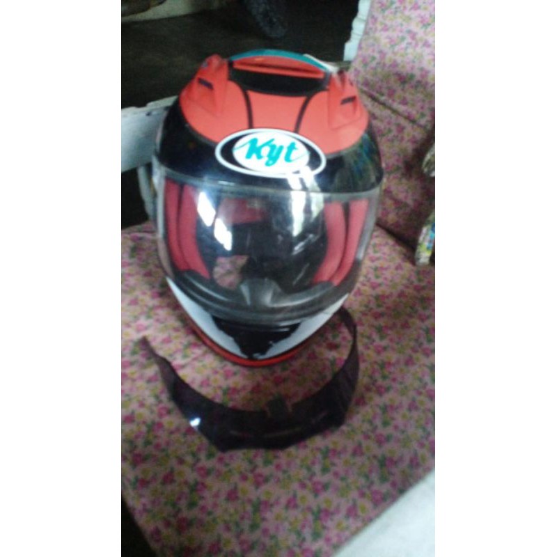 Jual helm full face KYT second