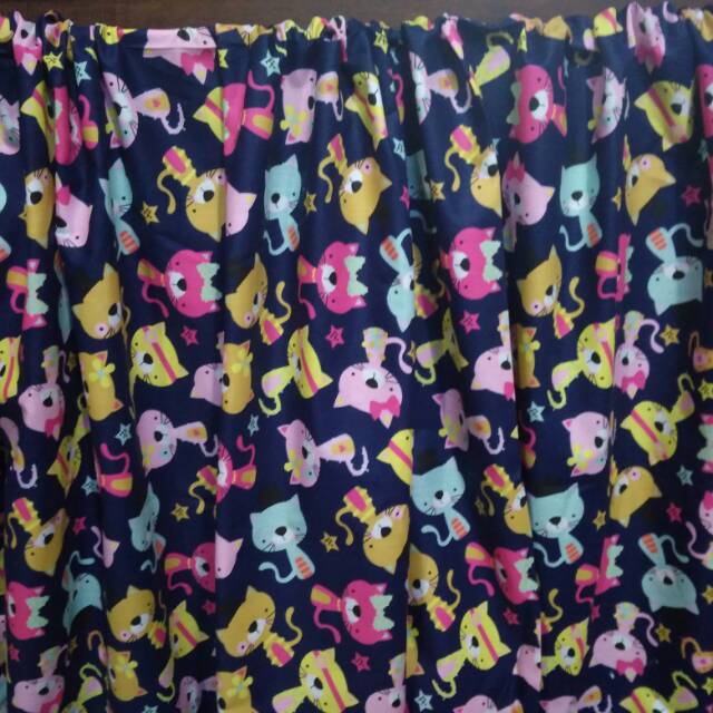 Gorden kolong dapur karakter lucu