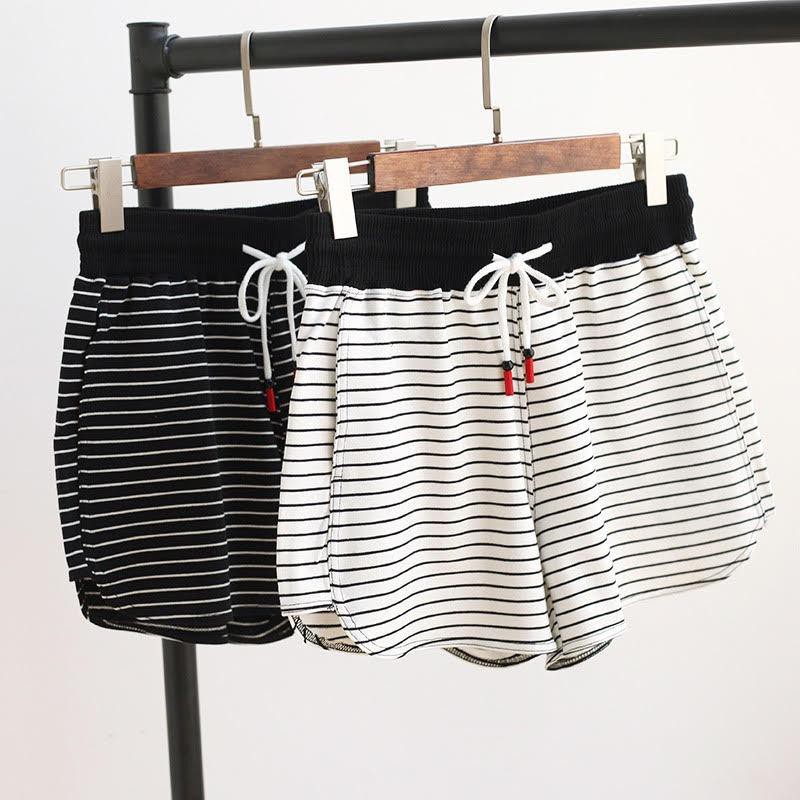 HOT PANTS MUNIKO SALUR | CELANA PENDEK WANITA CASUAL