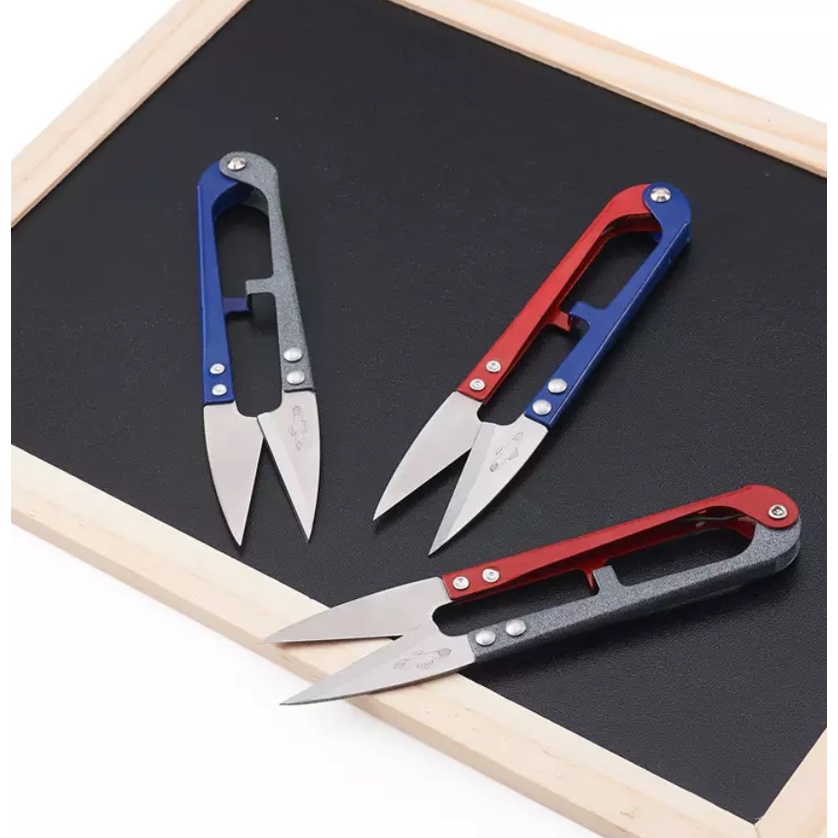 

TC-805A / TC805A / TC-805 A Gunting Cekris Buang Benang Golden Eagle Multicolor / Assorted Color