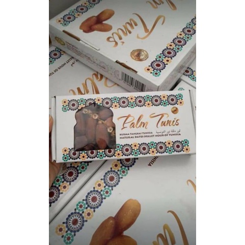 

kurma tunisia tangkai 500gr/kurma tangkai/kurma tinisia tangkai/Barang yang di kirim random