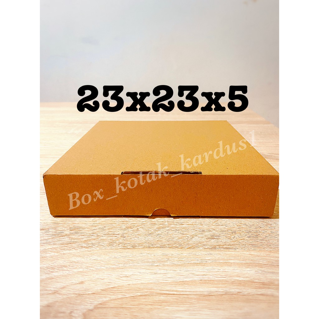 

box kotak kardus karton 23x23x5 box pizza kotak packing baju kotak souvenir