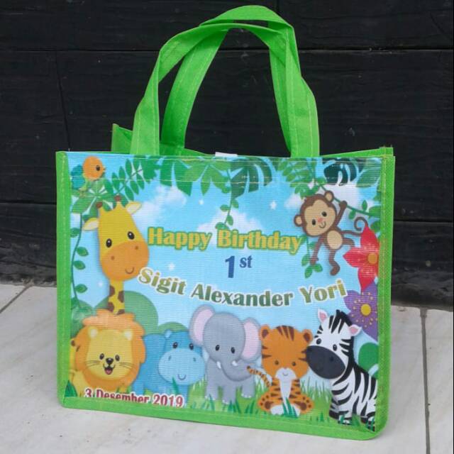 

Tas ultah zoo 25×13×20