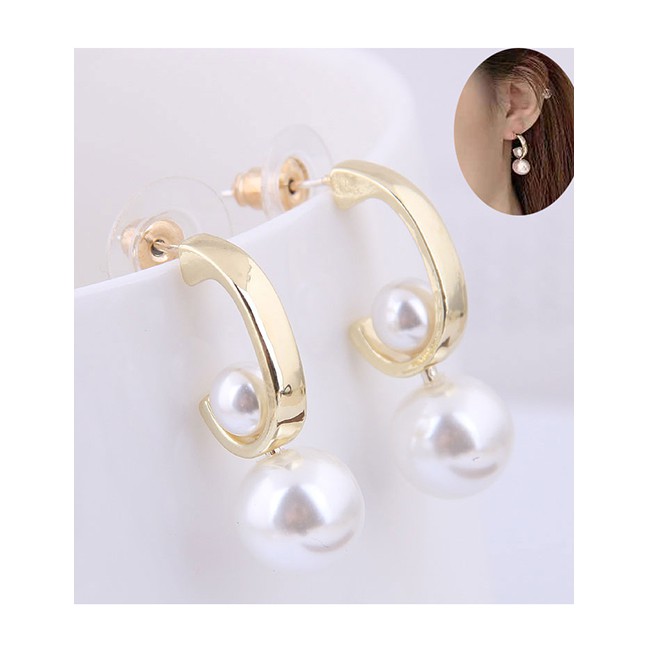 LRC Anting Tusuk Fashion Gold 925 Silver Needle Pearl Stud Earrings A58945