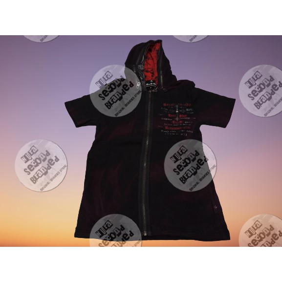 Baju Pria Jaket Sweater Lengan Pendek Berning sho Model Gothic Preloved