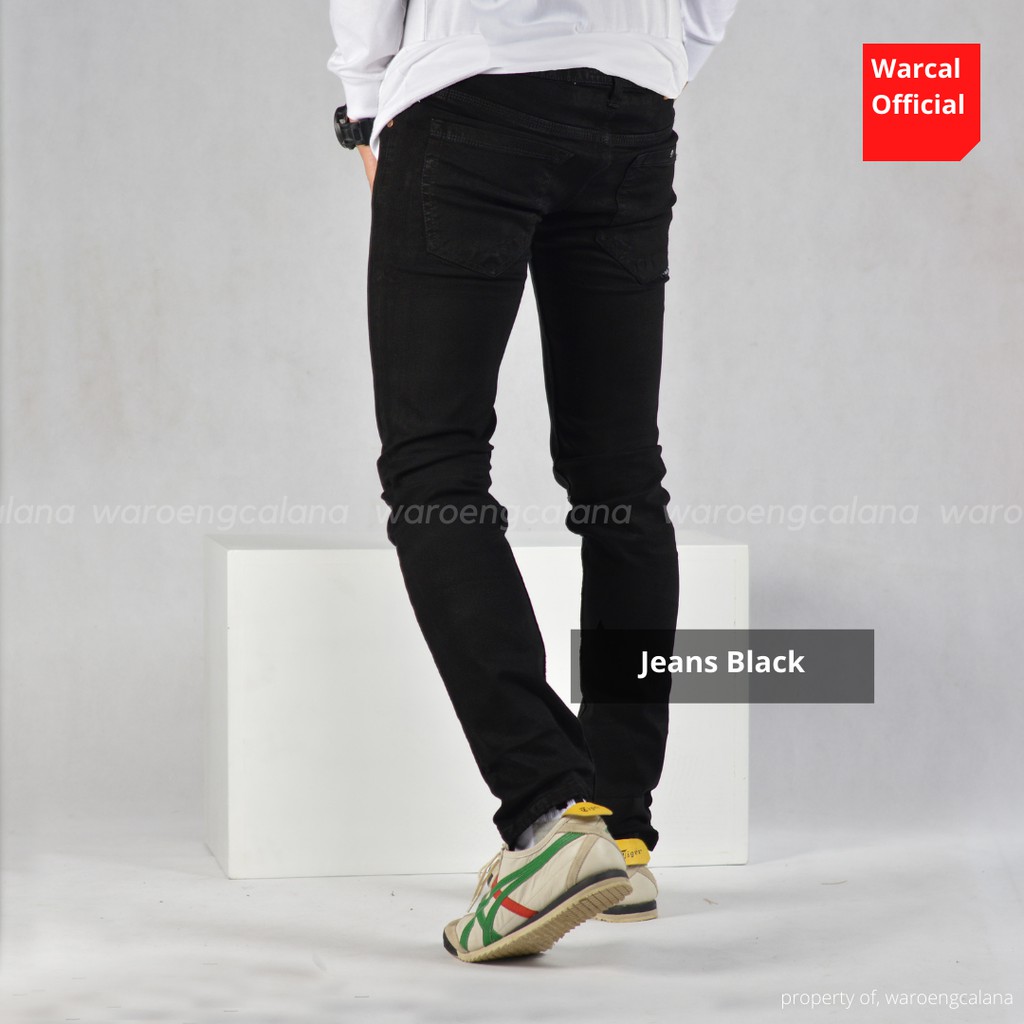 In One Celana Jeans Panjang Black