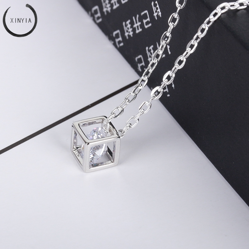 Kalung Alloy Anti Karat Crystal Rantai dengan Liontin Batu Zircon Bentuk Kotak untuk Wanita