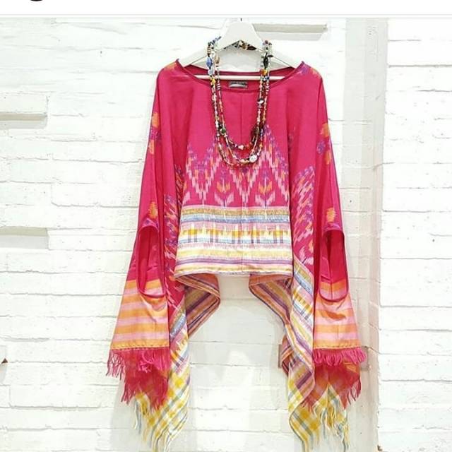 Blus batwing tenun scarf cantik