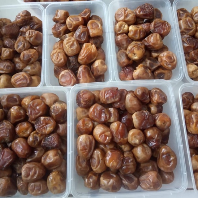 

Kurma Sukkary