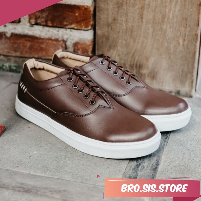 REGAL BROWN Sneakers Bandung Sepatu Cowok Sneakers Pria Sepatu Murah Sepatu