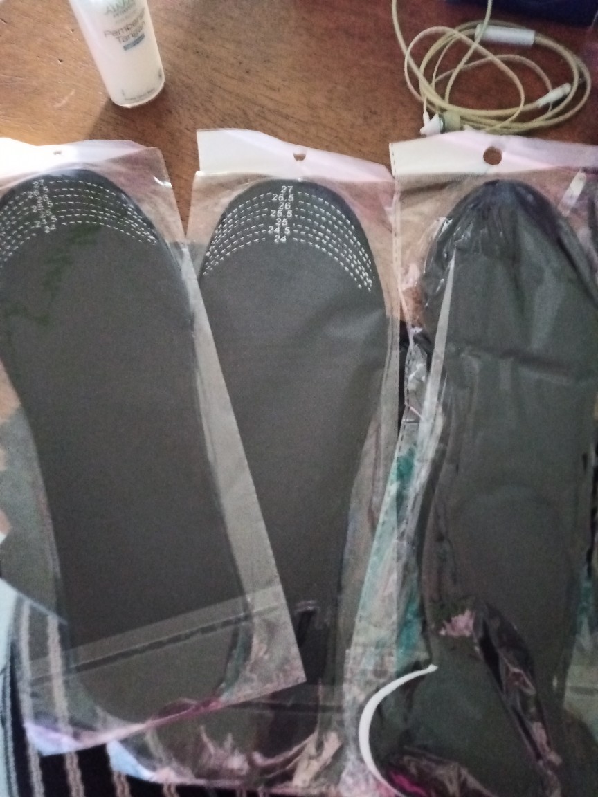 1 Pasang Insole Bamboo Anti Bau Kaki / Sol Arang Bambu Sepatu / Impor Shoe Pad