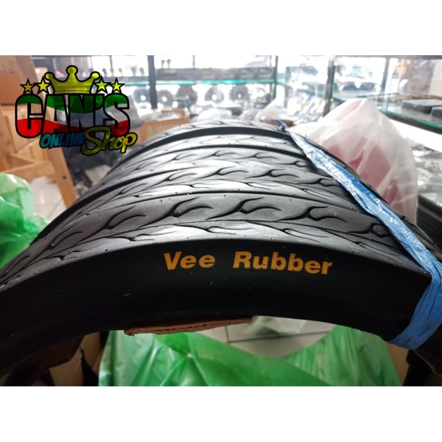 Ban drag vee ruber