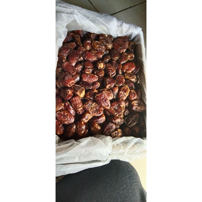 

kurma mesir 250g
