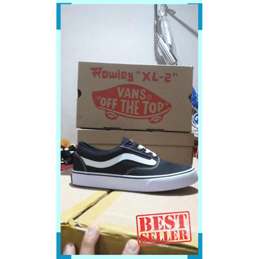 SEPATU SEKOLAH VANS ORI ARTIKEL CATER BLACK WHITR - Hitam- 38
