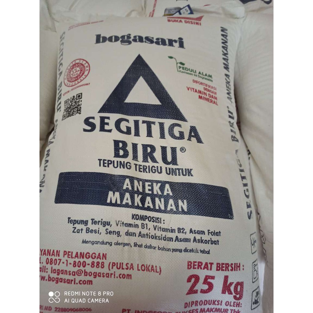 

TERIGU SEGITIGA BIRU 25KG