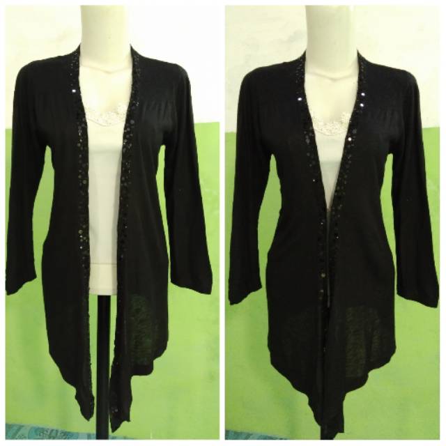 Cardigan hitam panjang