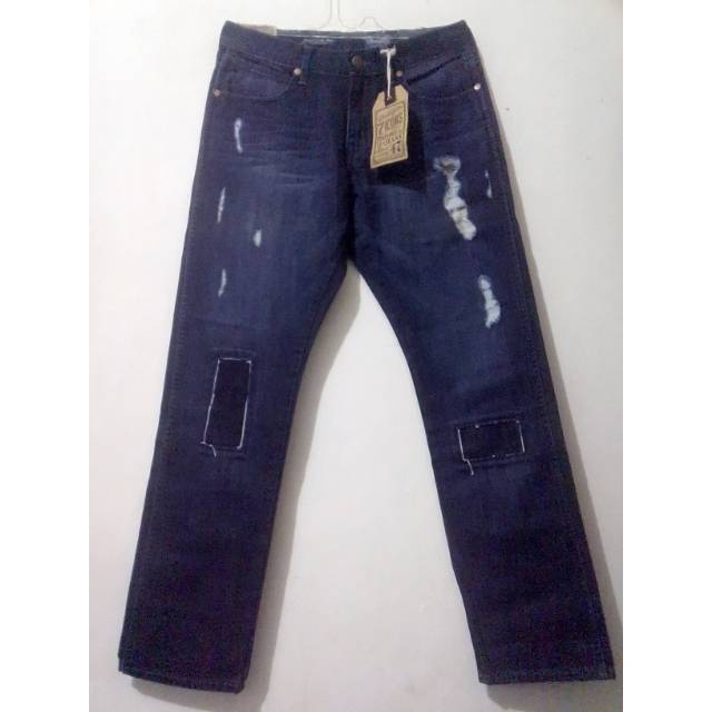 Wrangler Ripped Greensboro Original Size 32