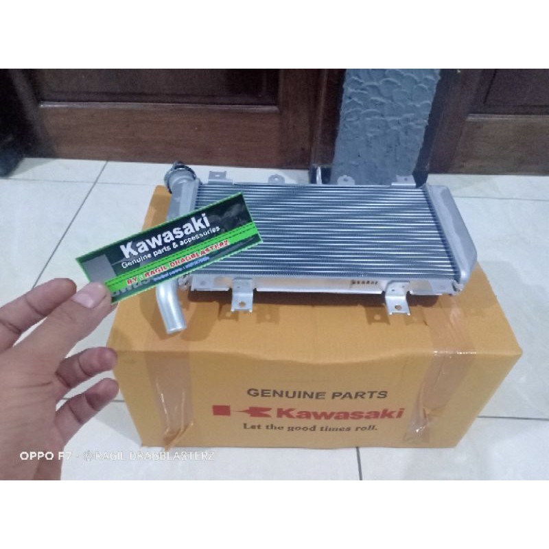 radiator ninja 250 Fi atau ninja Z250 Fi original kawasaki