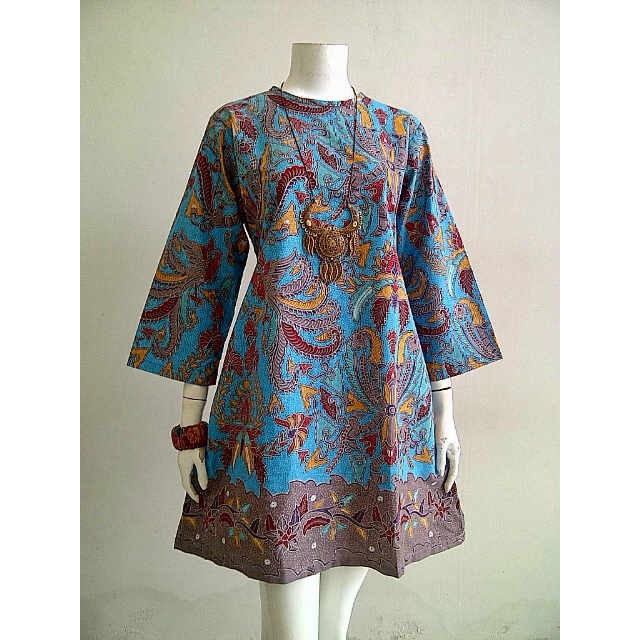 Jawara premier dress