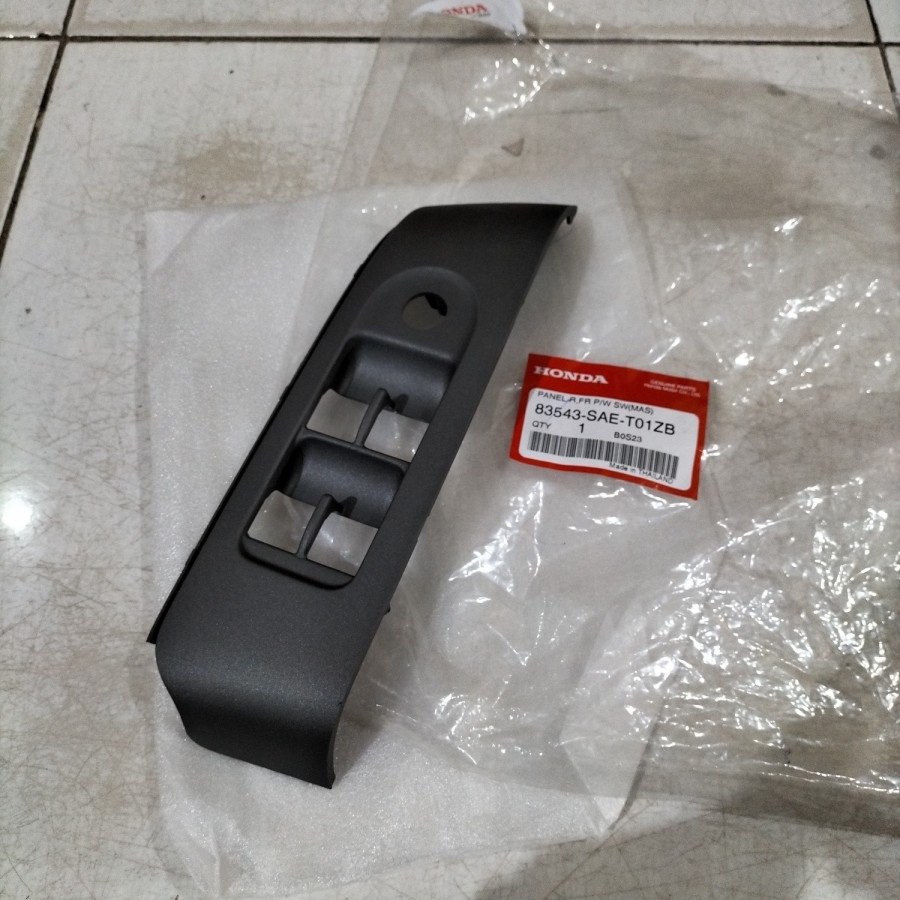 Panel Switch Power Window Arm Rest JAZZ GD3 2003-2007