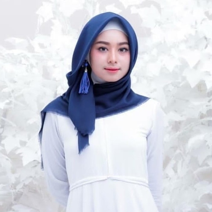 WAJIB PUNYA JILBAB SAUDIA RAWIS SEGI EMPAT MURAH /HIJAB SAUDIA RAWIS  PREMIUM/ KERUDUNG SAUDIA RAWIS TERBARU/SAUDIA RAWIS SEGIEMPAT EXCLUSIVE POLOS