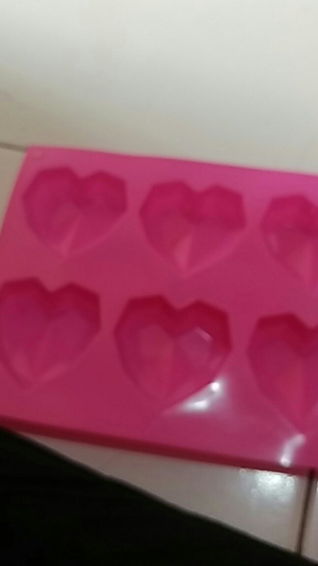 Cetakan Dengan Bahan Silikon Dan Bentuk Hati Untuk Hiasan Kue / Jelly / Sabun Handmade