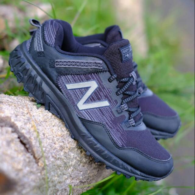New Balance 410 CA6