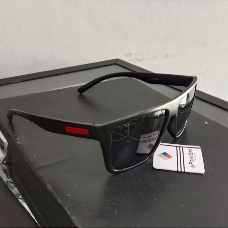 Kacamata polarized memancing ikan