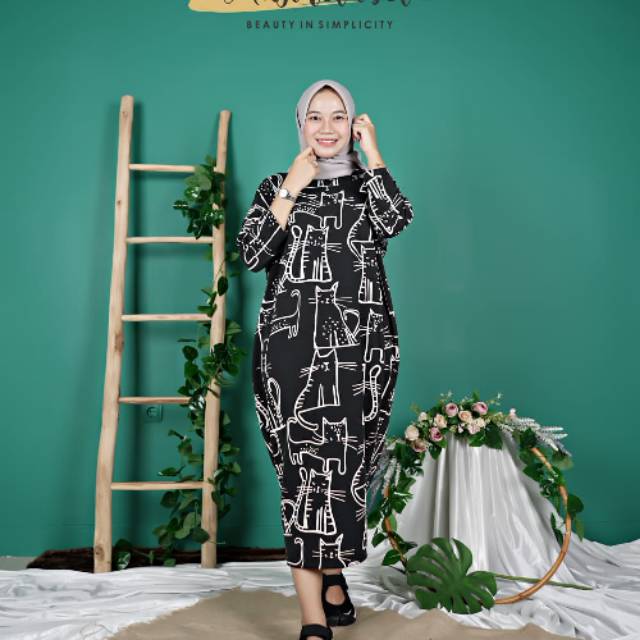 SAMIRA by Ansthelabel