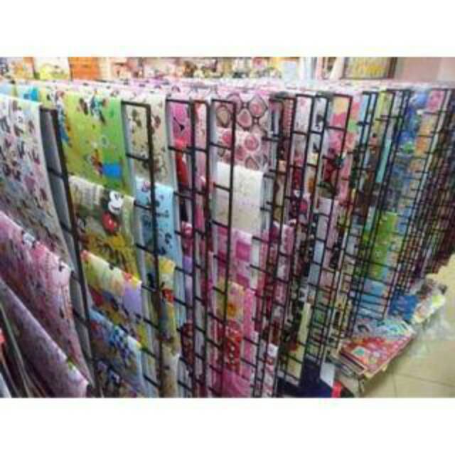 

KERTAS KADO / BUBBLE WRAP packing tambahan untuk yg mau kirim hadiah