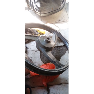 velg racing kaze r tromol depan aja
