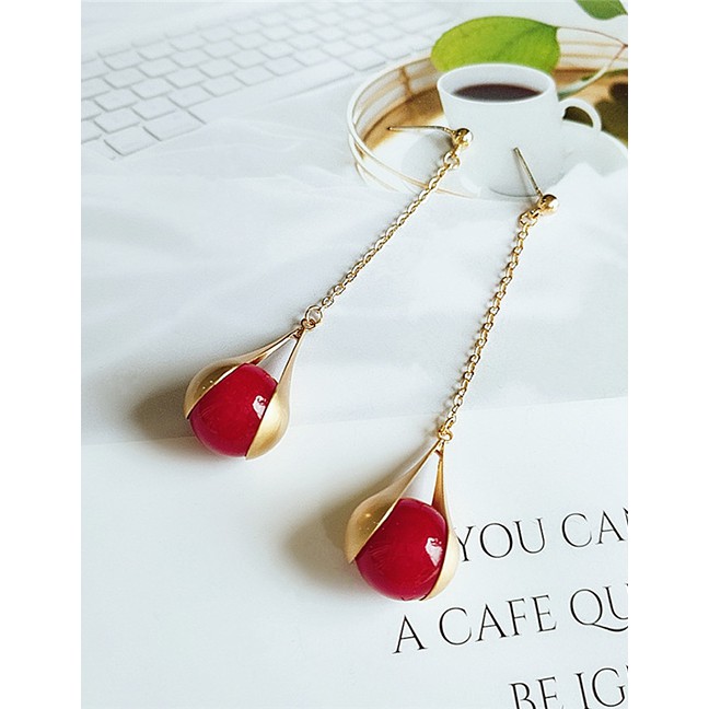 LRC Anting Tusuk Fashion White Pearl Beaded Earrings D64453