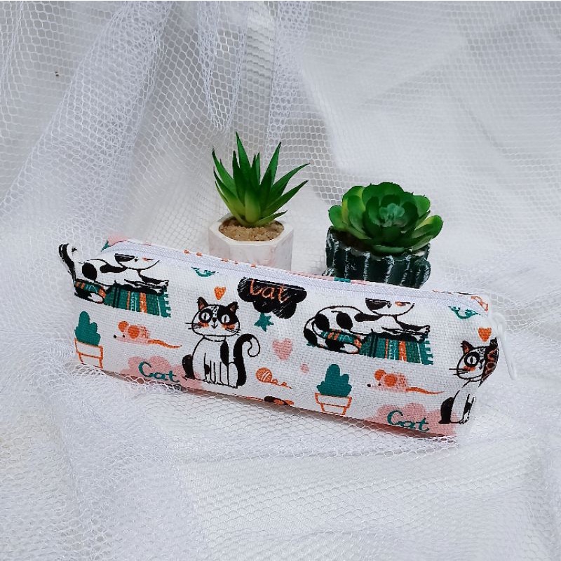 Tepak Pensil / Kotak Pensil Premium / Tepak Kanvas / Tempat Pensil / Pencil Case / Kotak Pensil Kanvas /-Meow