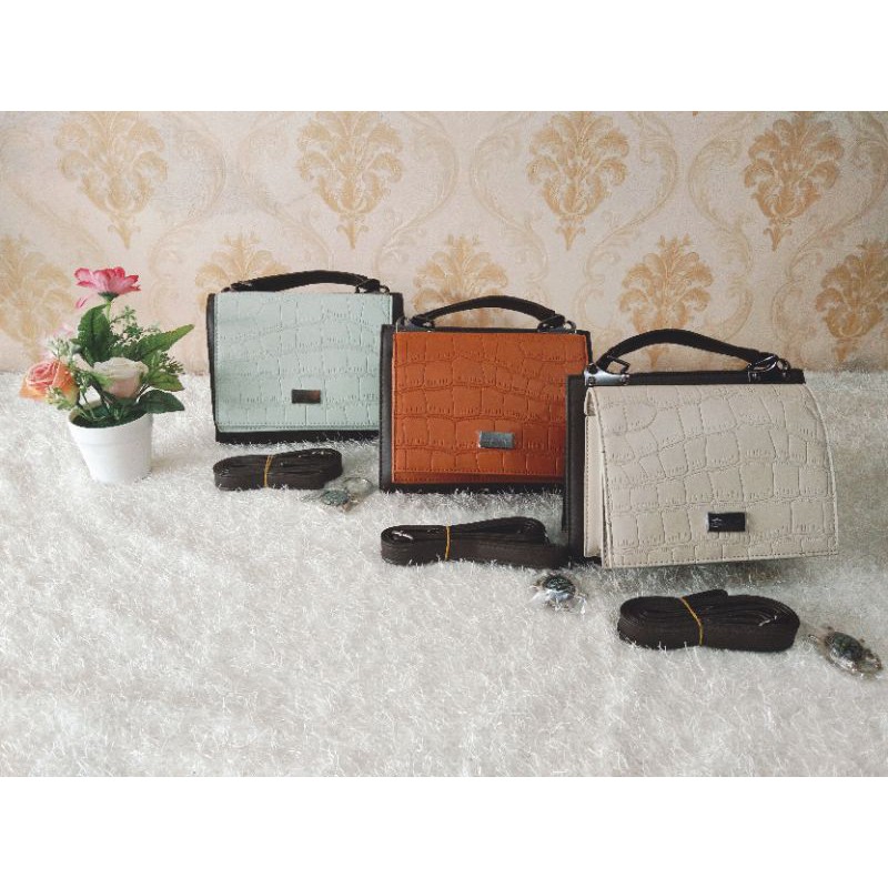 Tas Amourre Bolak Balik