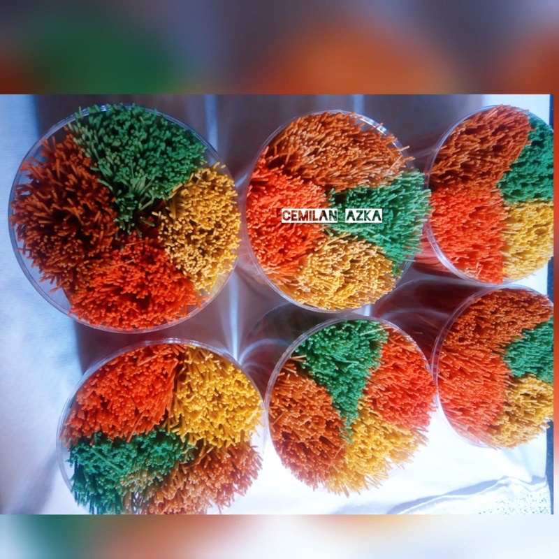 

Mie lidi pelangi/ Mie lidi toples/Jajanan Jadul Rasa Kekininan/Banyak Rasa/Snack Renyah/Cemilan Mie lidi