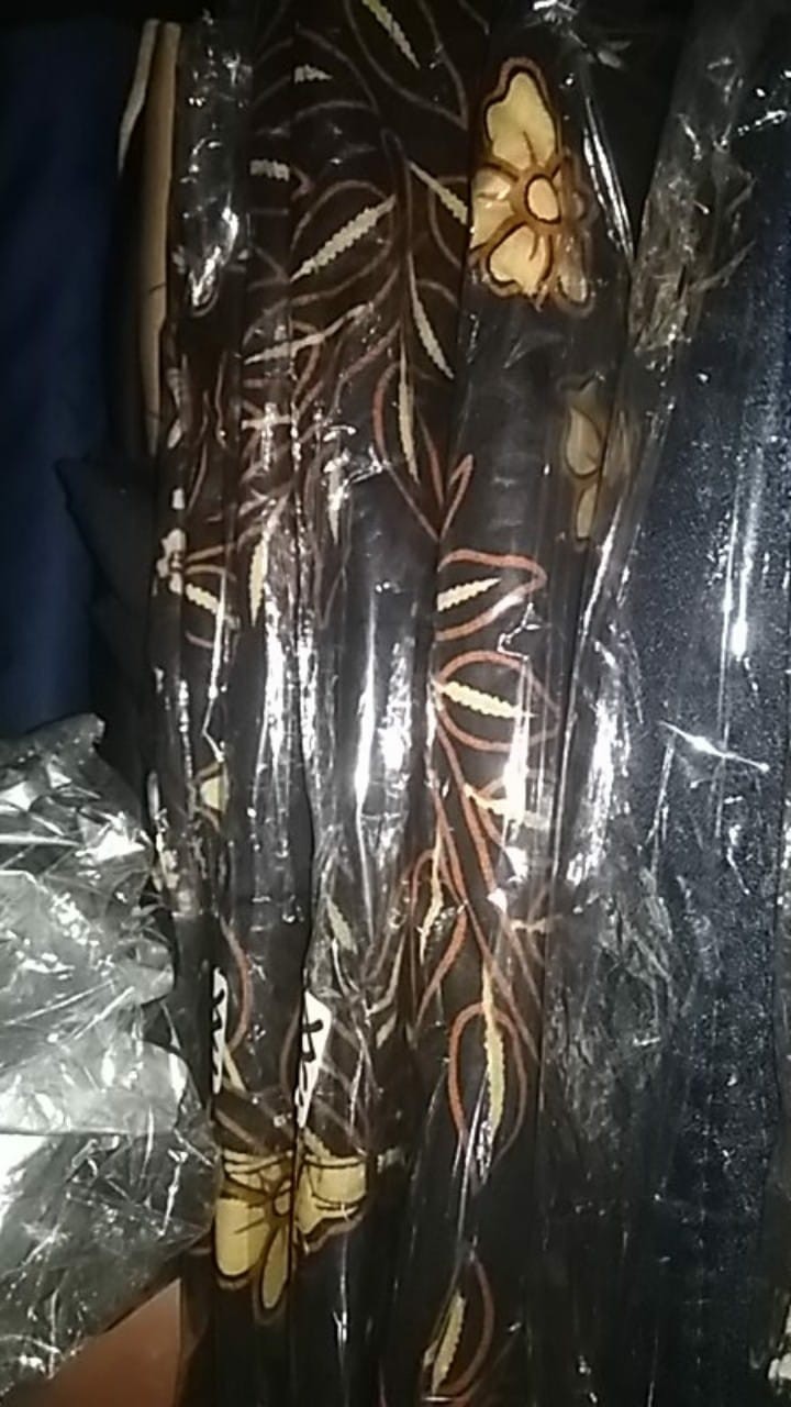 Maura Couple - Sania Ruffle Batik Couple Ori Ndoro Jowi Dnt Garansi Termurah Shopee - Couple Aulia