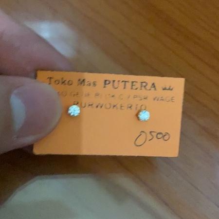 Keluaran Terbaru.. Anting subang emas asli kadar 8K/375