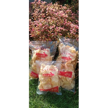 

Ayesha Kripik Pentol Camilan Khas Madura (80gr, 170gr, 250gr)