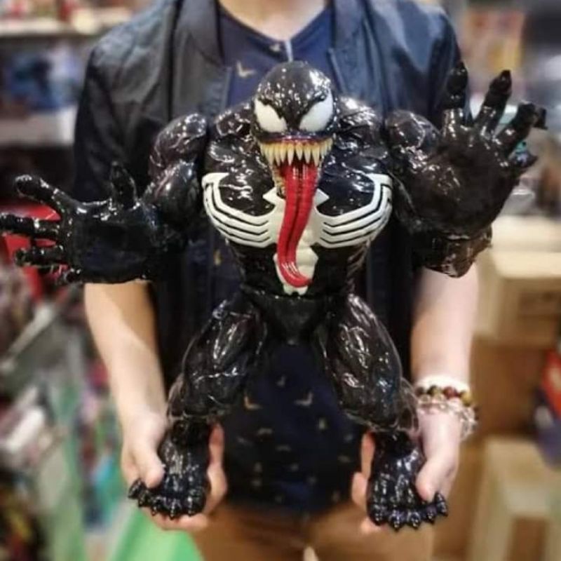 Empire Toys Marvel Spiderman Villian Anti-hero Venom Statue Figure