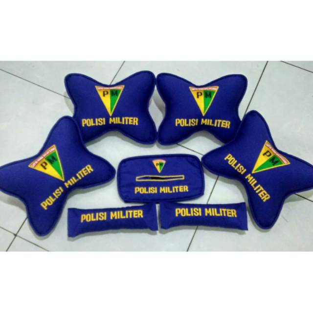 Bantal mobil polisi militer