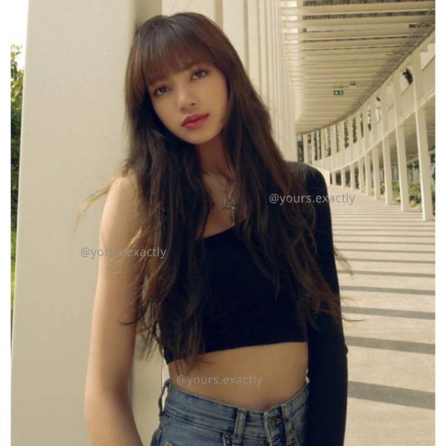 BLACKPINK FASHION LISA SHOULDER TOP ° BAJU LISA JISOO JENNIE ROSE FASHION BAJU BLACKPINK LISA