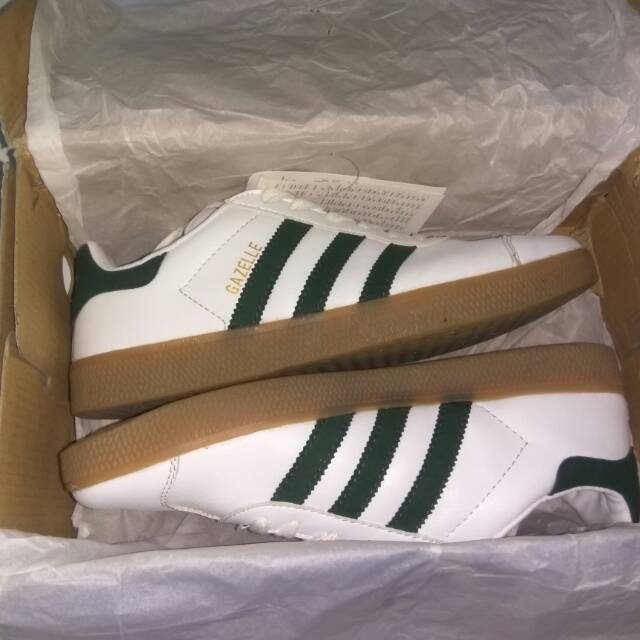adidas gazelle white green gum