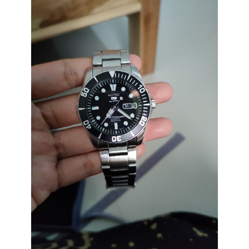jam tangan SEIKO SEA URCHIN SNZF17K1 pria silver black automatic original
