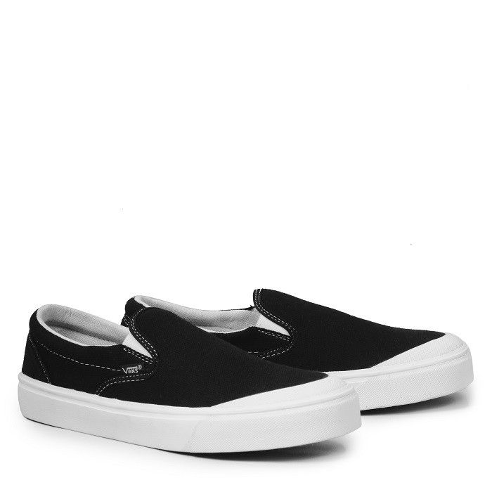 SEPATU VANS SLOP TOE CUP HITAM