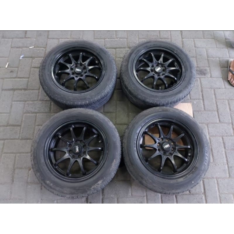 Velg Bekas Hsr Hiroshima R15 Lubang 8X100/114,3 BLACK