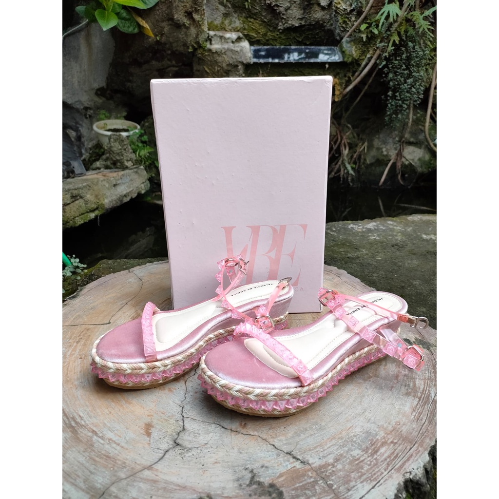 AMIA Wedges Valencia by Enrica PINK size 35 VBE NEW