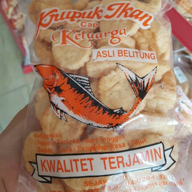 

Oleh oleh khas belitung kerupuk ikan