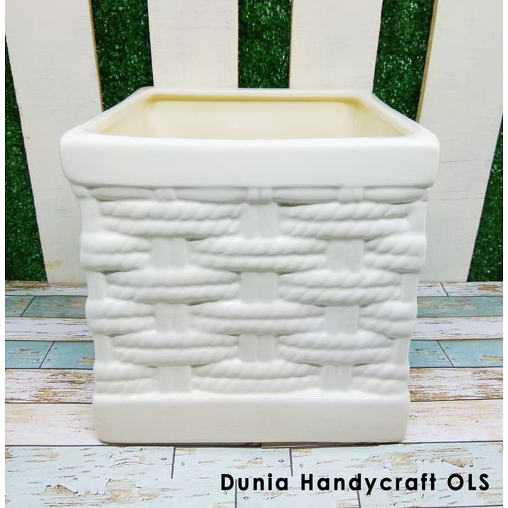 Vas / Pot Bunga Keramik Kotak Tambang