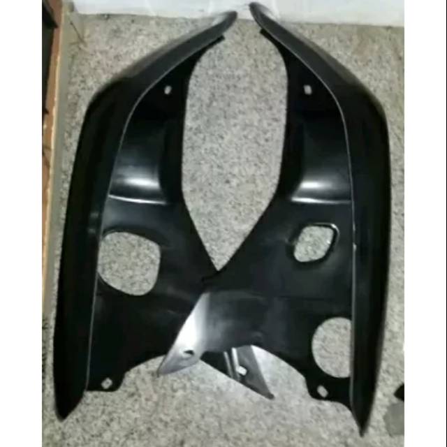 Sayap tebeng Honda astrea Grand legenda Hitam Narita